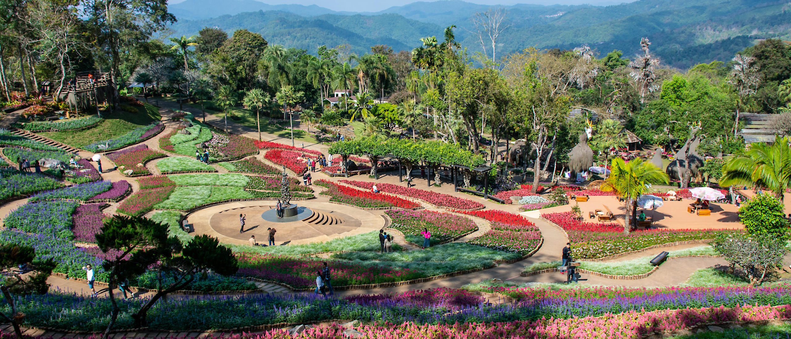 Doi Tung Royal Villa - Mae Fah Luang Gardens and Bazaar