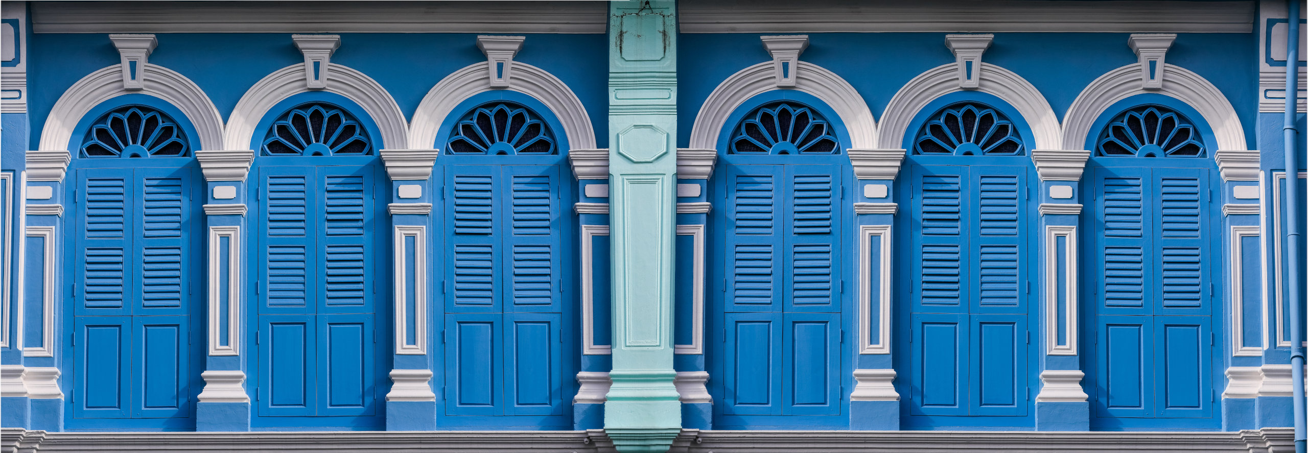 Phuket Town and nearby beach hotels, resorts and hostels guide